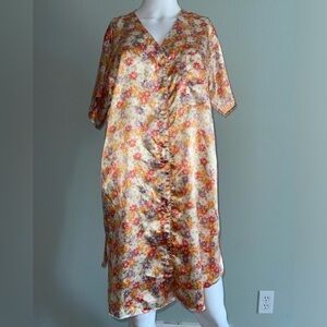 Vintage Vanity Fair floral house, jacket satin